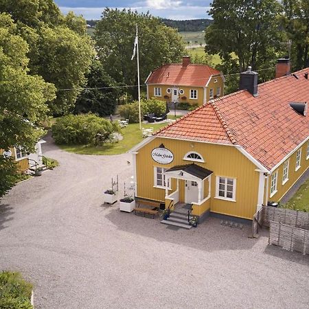 Malmgardens Vandrarhem B&B Strängnäs エクステリア 写真