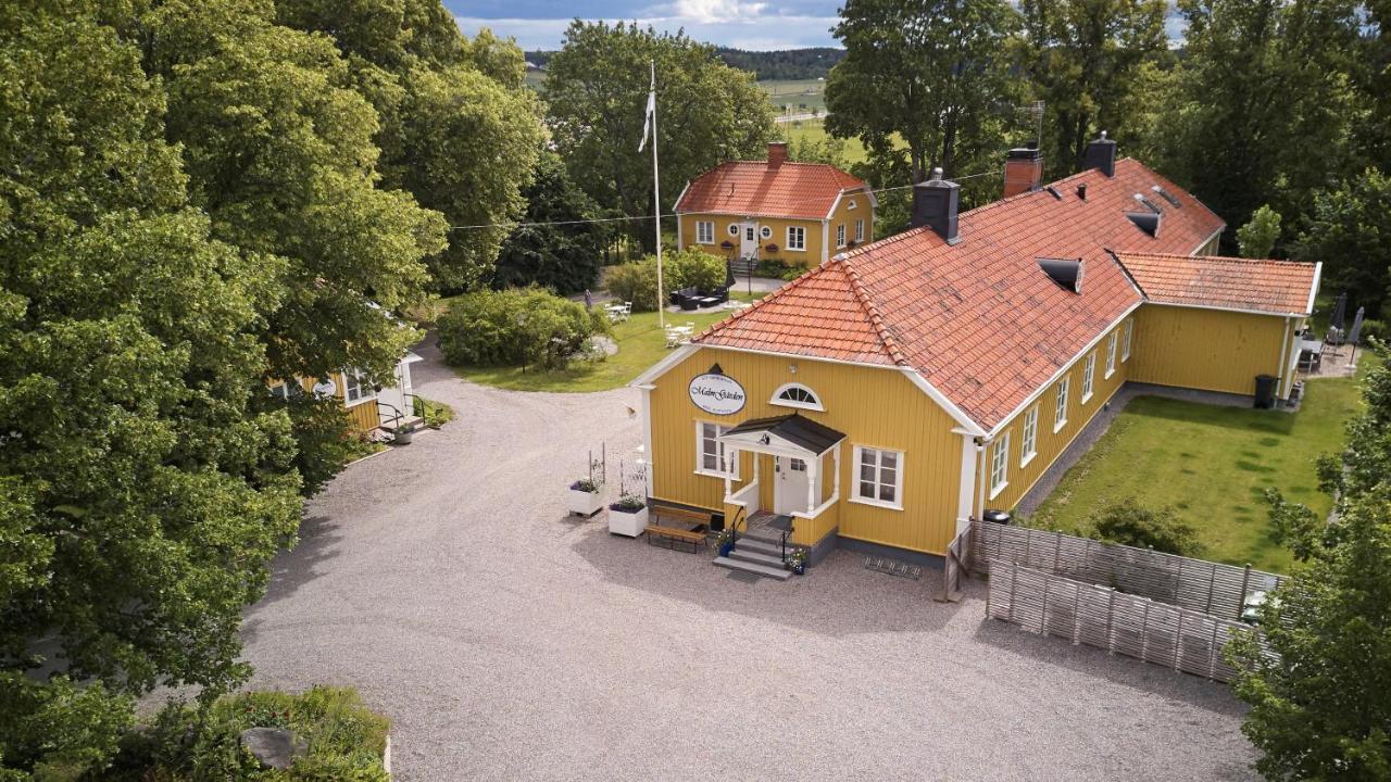 Malmgardens Vandrarhem B&B Strängnäs エクステリア 写真