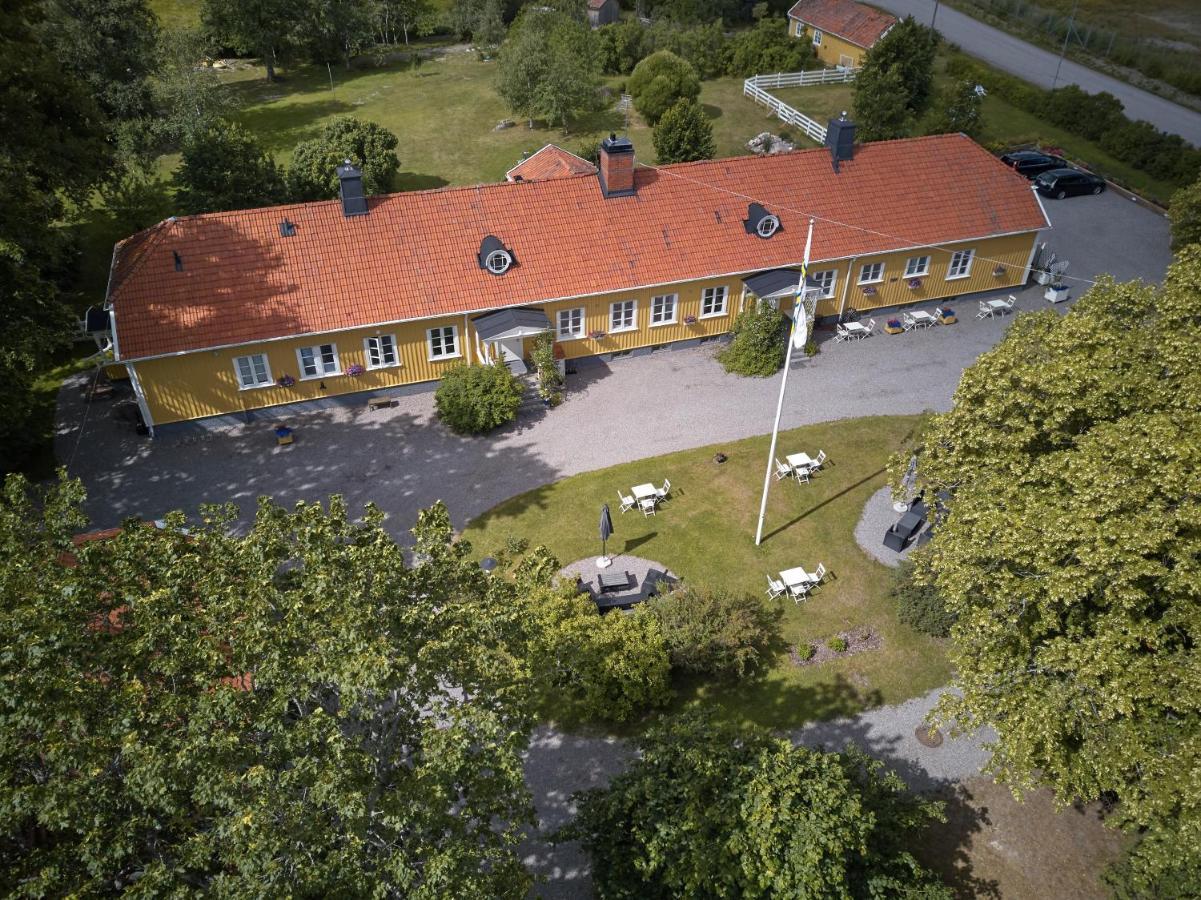 Malmgardens Vandrarhem B&B Strängnäs エクステリア 写真